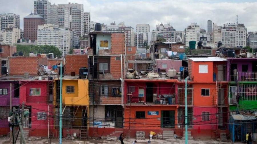 Crisis habitacional: aseguran que 1 de cada 3 familias en Argentina reside en una vivienda inadecuada