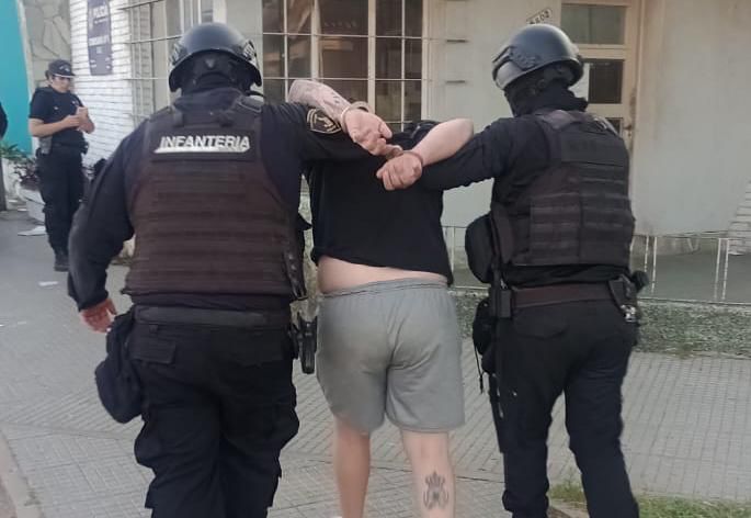 Dos detenidos por amenazas calificadas 
