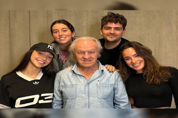 César “Banana” Pueyrredón versionó “Cuando amas a alguien”