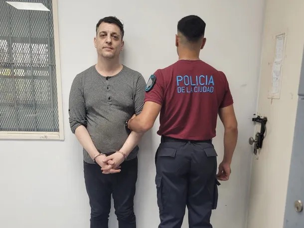 El juez rechazó liberar a la expareja de Lourdes de Bandana