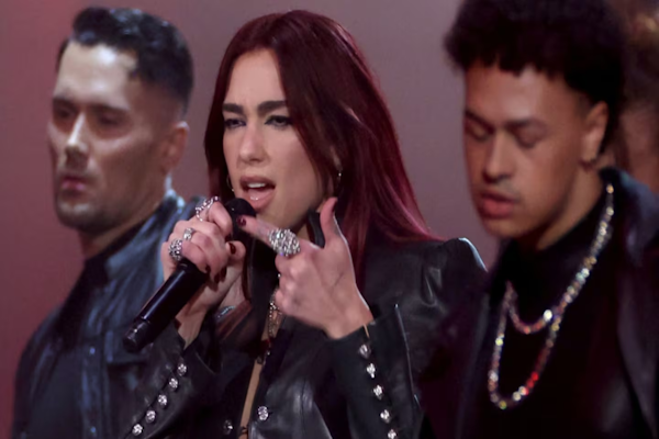 Se conoció el cover que Dua Lipa tocará en Chile