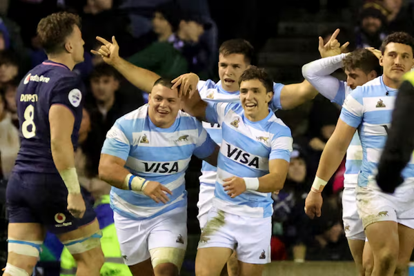 Los Pumas dieron vuelta el partido ante Escocia y ganaron