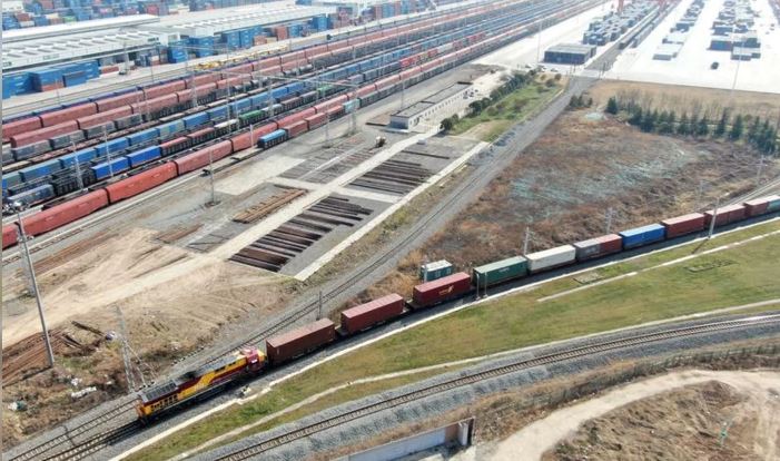 Lanzaron en China una nueva línea de tren de alta velocidad