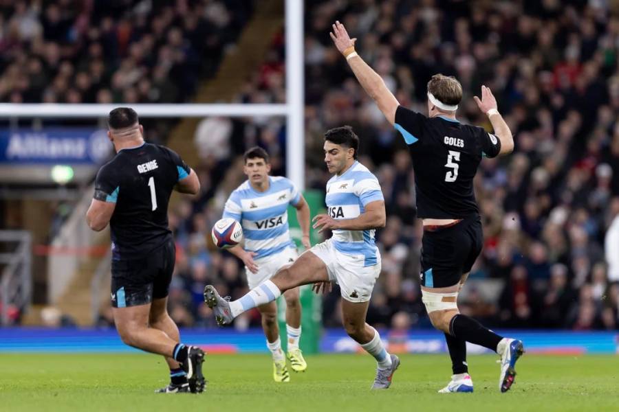 Los Pumas perdieron ante Inglaterra en su último partido del año