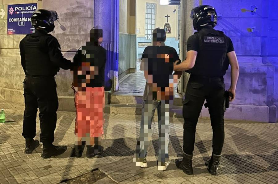 Detienen a dos hombres alcoholizados tras un desorden en pleno centro