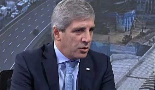Luis Caputo sobre el nuevo bono en dólares: