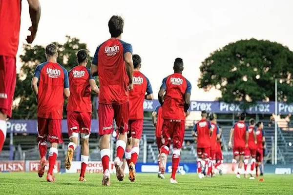 Tambalea la pretemporada de Unión en Montevideo
