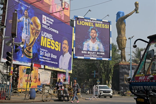 El multitudinario recibimiento a Lionel Messi en su llegada a la India 