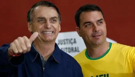 Jair Bolsonaro respaldó a su hijo Flavio como candidato a presidente de Brasil en las elecciones 2026