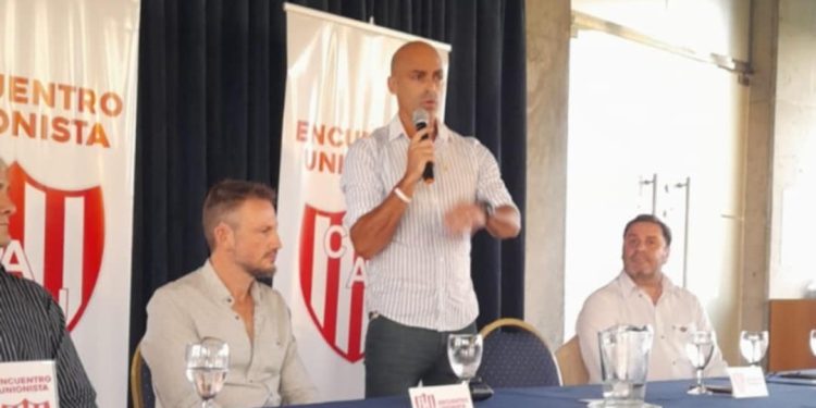 «Llama muchísimo la atención el balance porque todos los clubes del fútbol argentino son superavitarios»