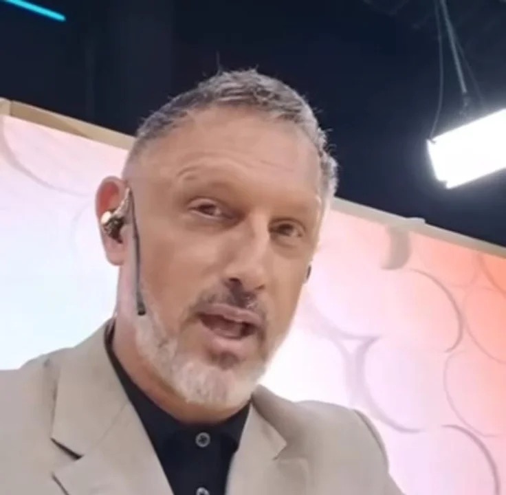 El periodista David Kavlin sufrió dos infartos, pero está fuera de peligro