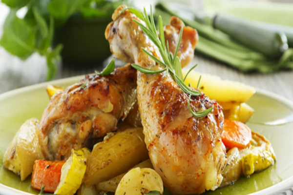 El pollo es más económico: una opción rendidora para el verano