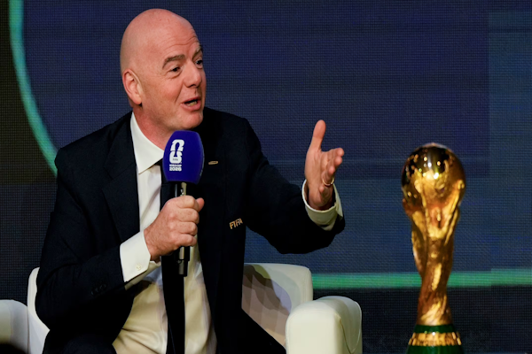 El presidente de la FIFA eligió el mejor gol de la historia de los Mundiales