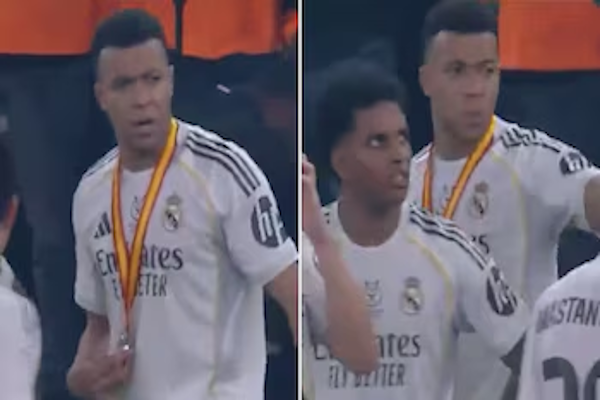 Supercopa de España: Mbappé impidió el pasillo del Real Madrid a Barcelona