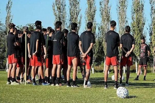 Los fichajes que se frustraron en Colón