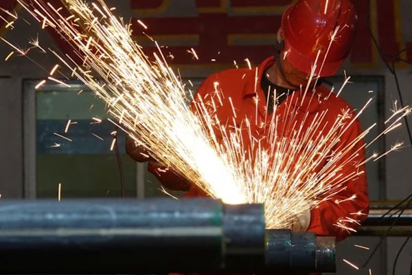 Actividad industrial de China cae en enero por baja demanda