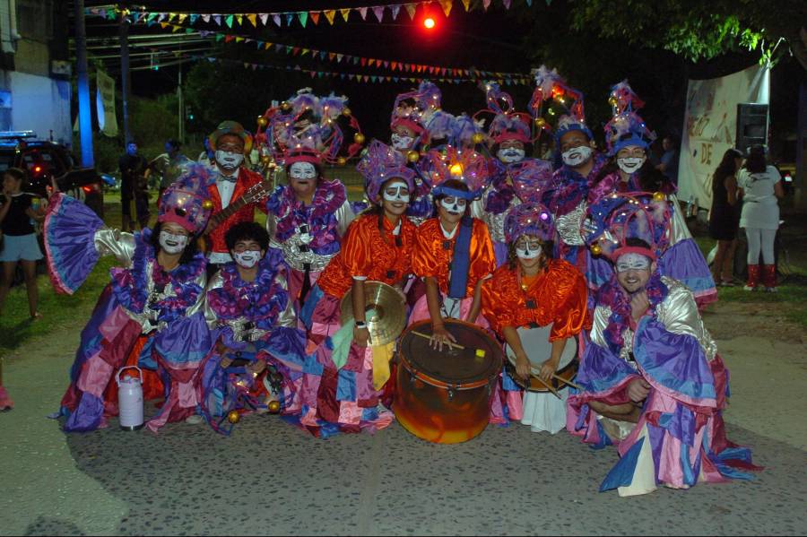Comenzaron los Carnabarriales en Villa del Parque 