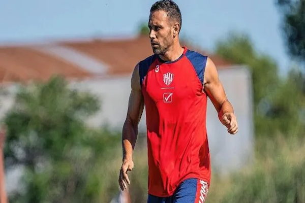 Corvalán y Roldán trabajan en Unión al margen del plantel