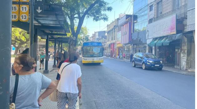 Marcha atrás con el paro de colectivos en Santa Fe: conciliación obligatoria y servicio normal este miércoles