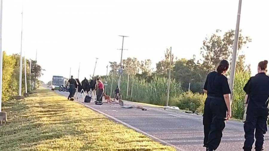 Dos muertos y varios heridos tras un accidente fatal en la ruta 1, a la altura de Arroyo Leyes