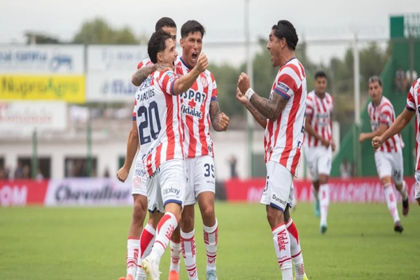 Fecha 7 del Apertura: merecida victoria de Unión ante Sarmiento por 3 a 1