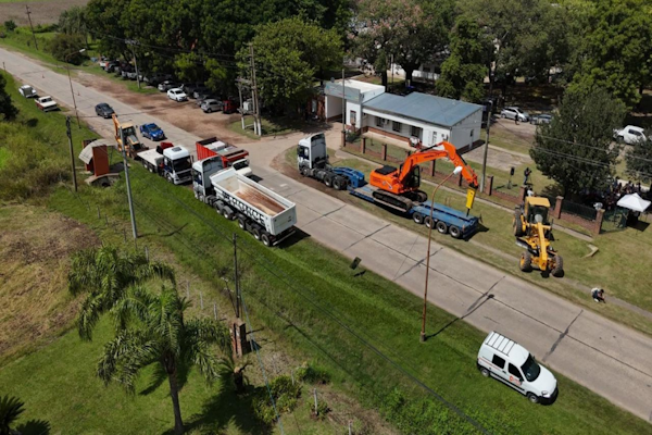 El ministro Enrico dijo que la repavimentación de la Ruta 5 está en marcha