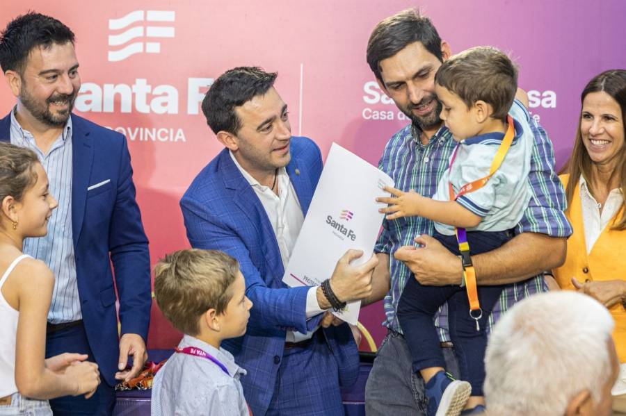 Más de 1.200 familias santafesinas ya resguardan su vivienda 