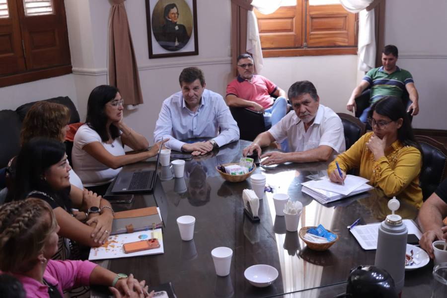 La Festram rechazó la oferta salarial y anunció un paro municipal de 48 horas