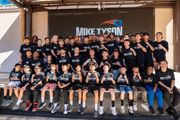 Mike Tyson promueve el boxeo amateur en Estados Unidos
