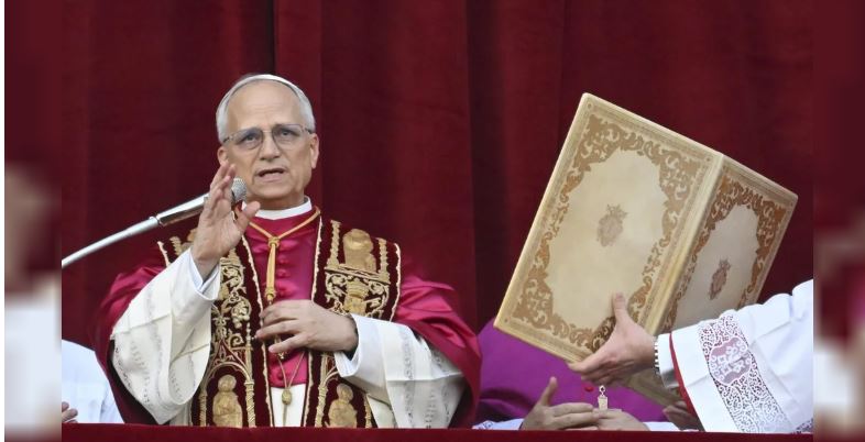 El Papa León XIV dice que espera que Trump busque una “salida” para poner fin a la guerra