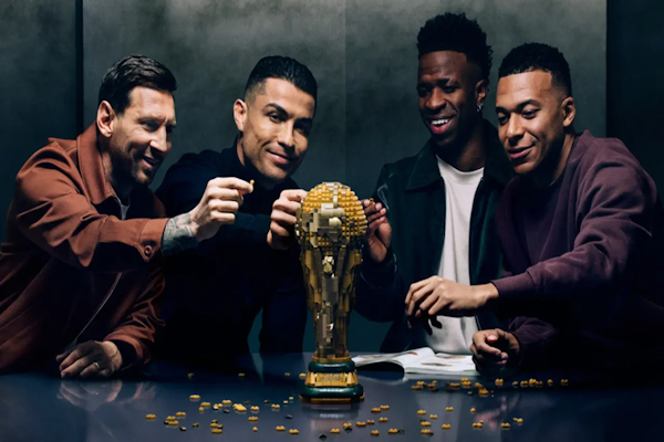 Messi, Cristiano Ronaldo y Mbappé en una publicidad por la Copa del Mundo