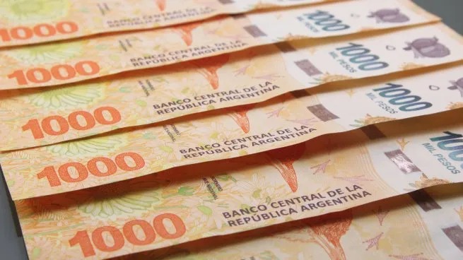Cuáles son los requisitos para cobrar el refuerzo de Ayuda Escolar 2026