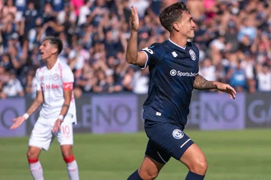 Independiente Rivadavia le ganó a Argentinos y se afianza como líder