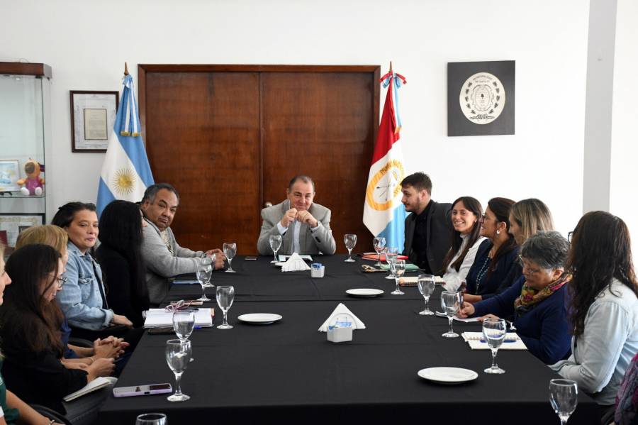 Poletti recibió a directivos de las instituciones que participan de la edición 2026