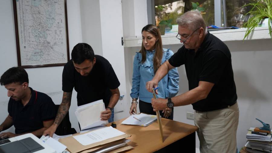 El Gobierno Provincial abrió ofertas para la compra de 10 retroexcavadoras 