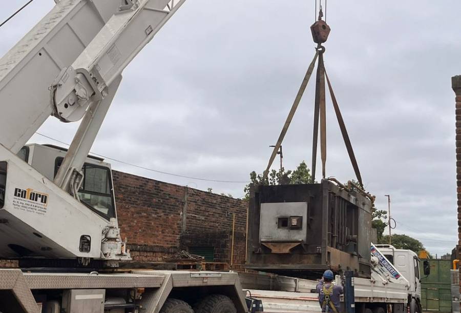 Instalan el nuevo horno crematorio del Cementerio Municipal