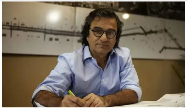 Quién es Carlos Frugoni, el funcionario desplazado tras no declarar por 