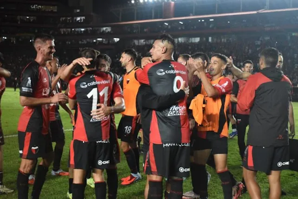 El equipo titular de Colón tendría dos cambios y una duda