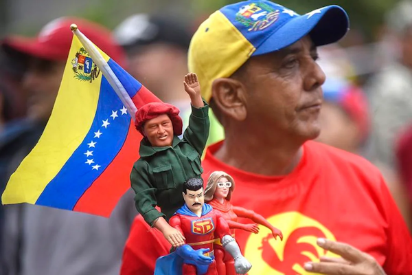 Venezolanos reclamaron por la libertad de Maduro y su esposa