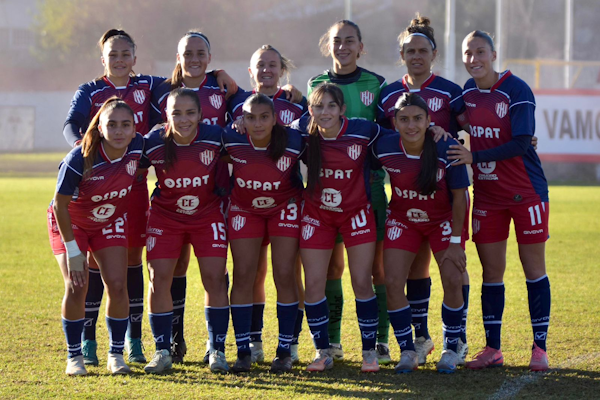 Fútbol femenino: Unión perdió ante Huracán en Buenos Aires