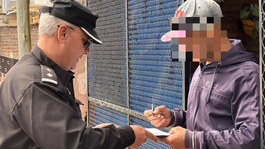 “¿Qué hiciste, no te da vergüenza?”: siguen las intimaciones a padres por el costo operativo de las amenazas 