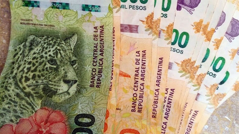 El Gobierno homologó salario mínimo de $2.319.195,20 y bono de $2.067.482,29: para trabajadores en blanco
