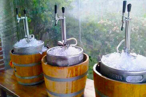 China: convocatoria multitudinaria para el museo de la cerveza