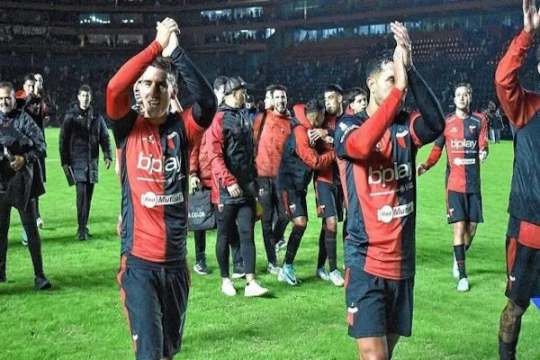 Zona A: Colón entre los que más generan y pelean arriba