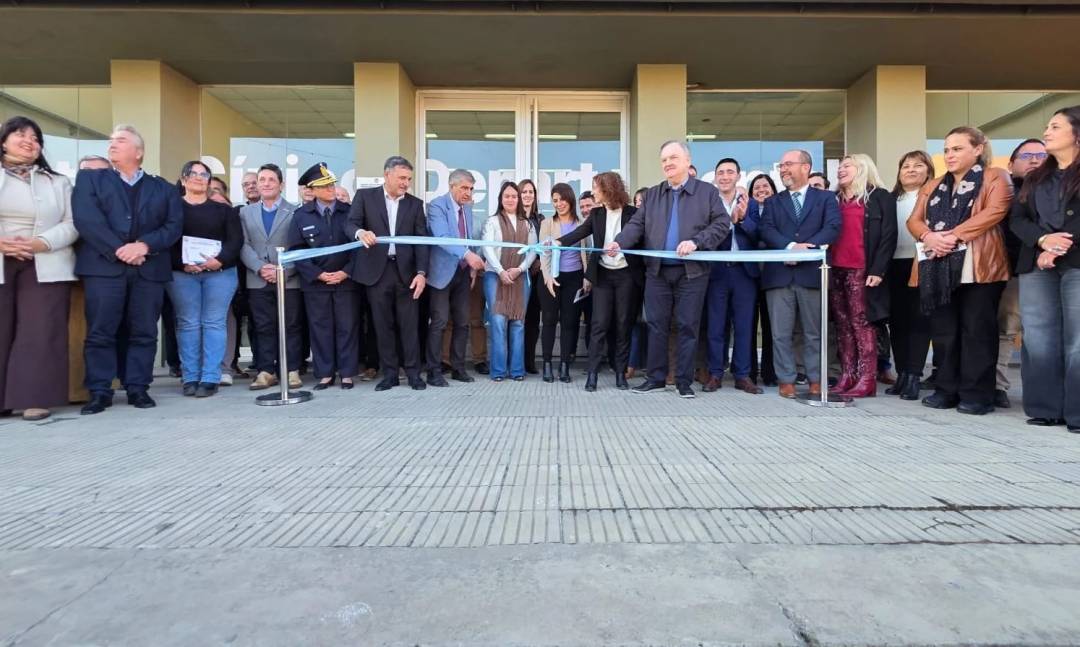 El Gobierno Provincial inauguró en San Cristóbal el “nuevo y estratégico” Centro Cívico Departamental