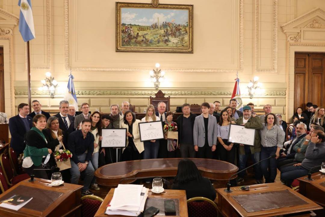 Reconocimiento a periodistas parlamentarios de Santa Fe