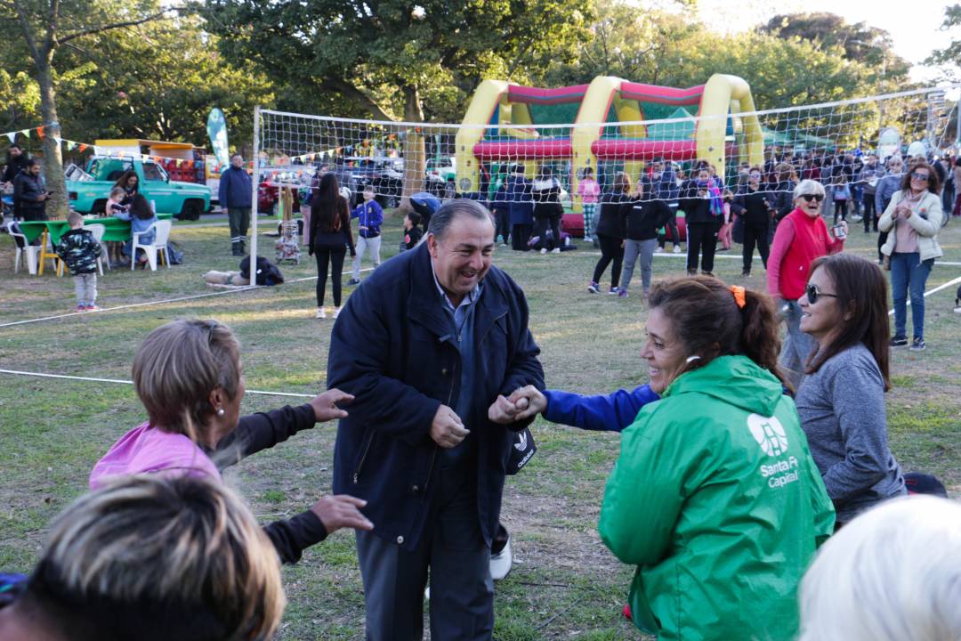 Se celebra el Día del Vecino con propuestas recreativas, vacunación y servicios gratuitos