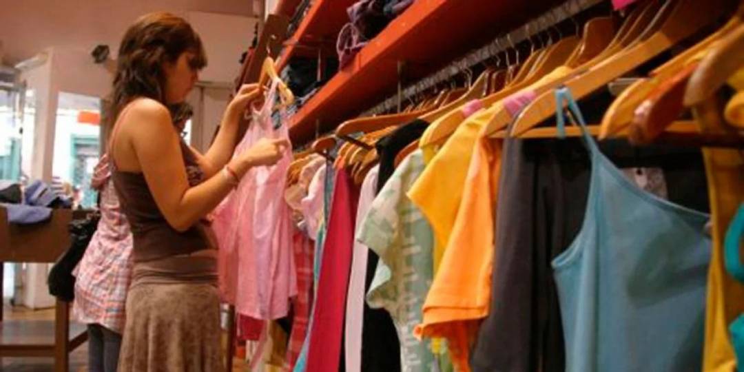 El consumo privado cayó 2,2% en mayo