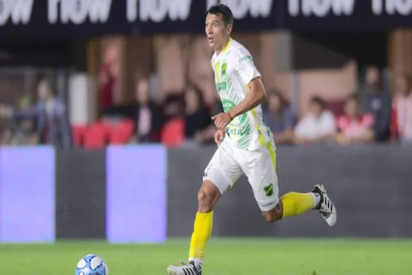 Colón  interesado en Botta y Callejo
