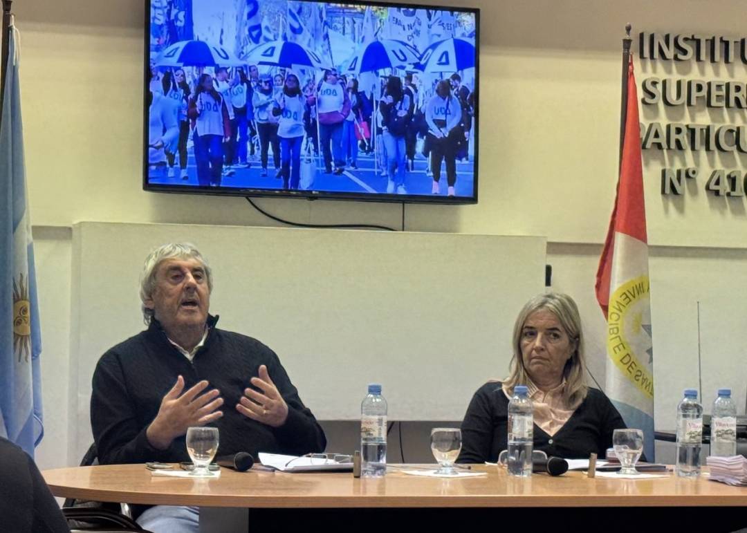 Sergio Romero reclamó a la provincia que convoque a paritarias para discutir salarios